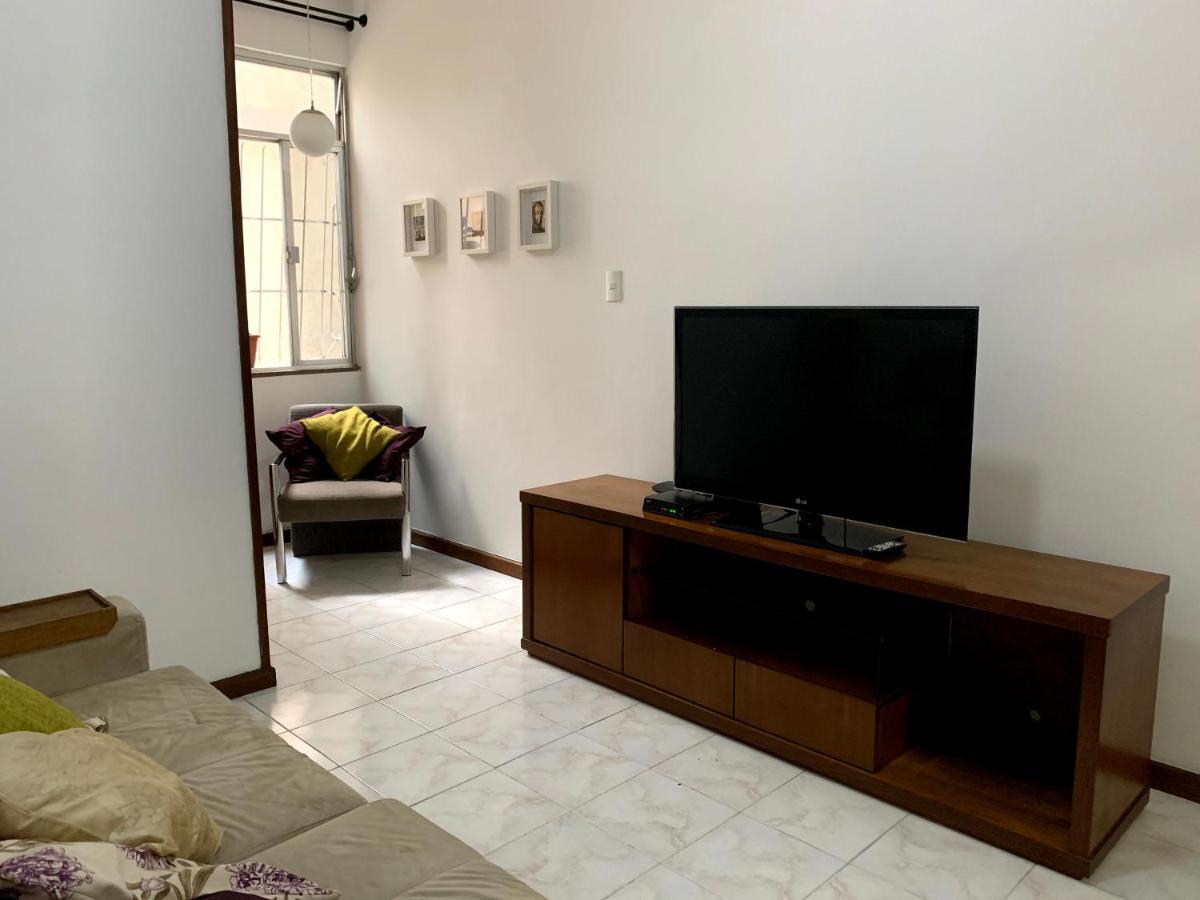 Apartment Copacabana Perto Da Praia, Metro, Comercio E Wi-fi Rapido!